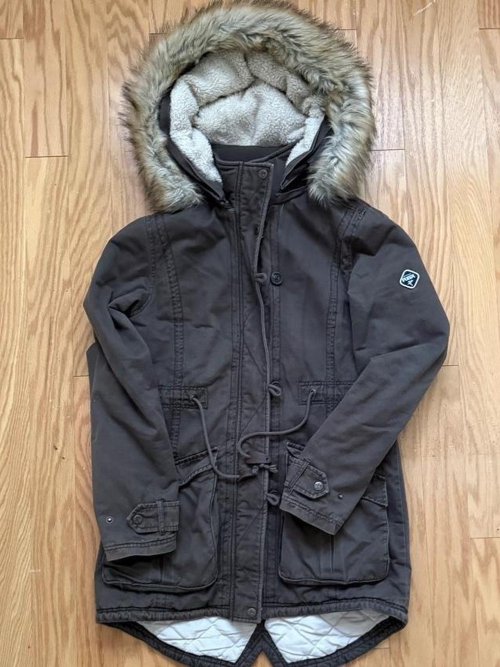 Puffa brand parka with removable hood